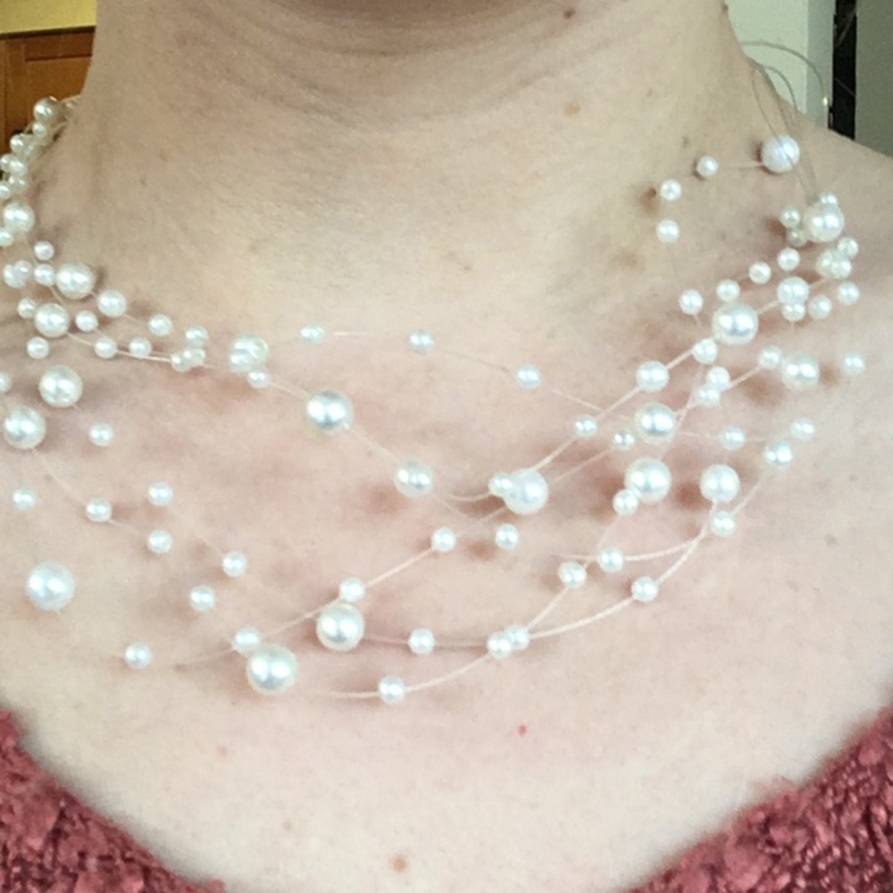 Pearl twist necklace